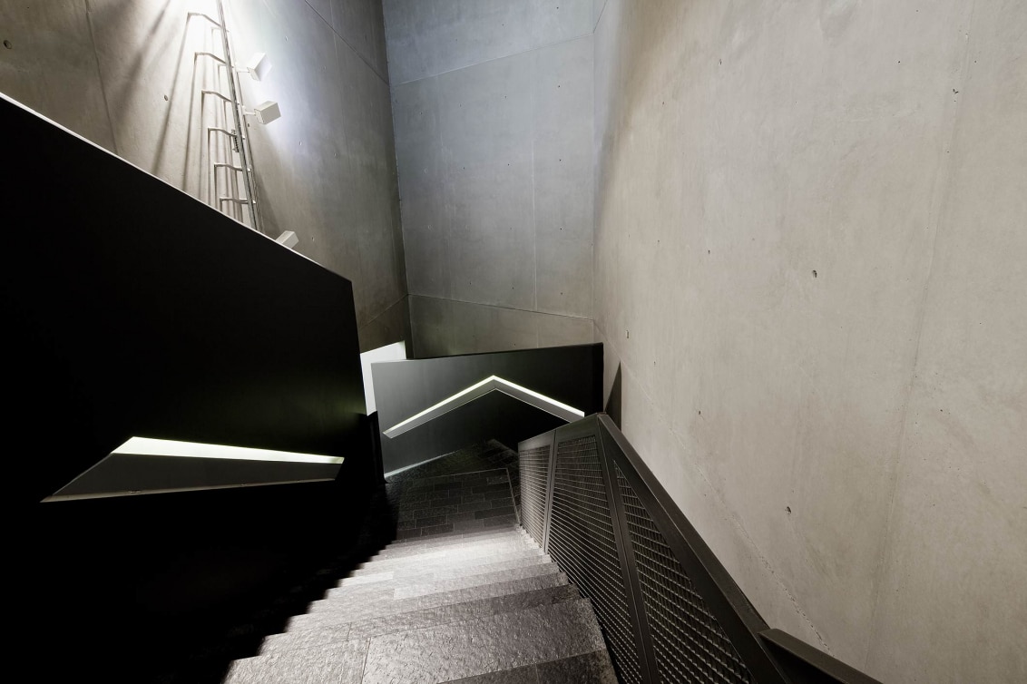 Daniel Libeskind Jewish Museum, Berlin_Stairway
