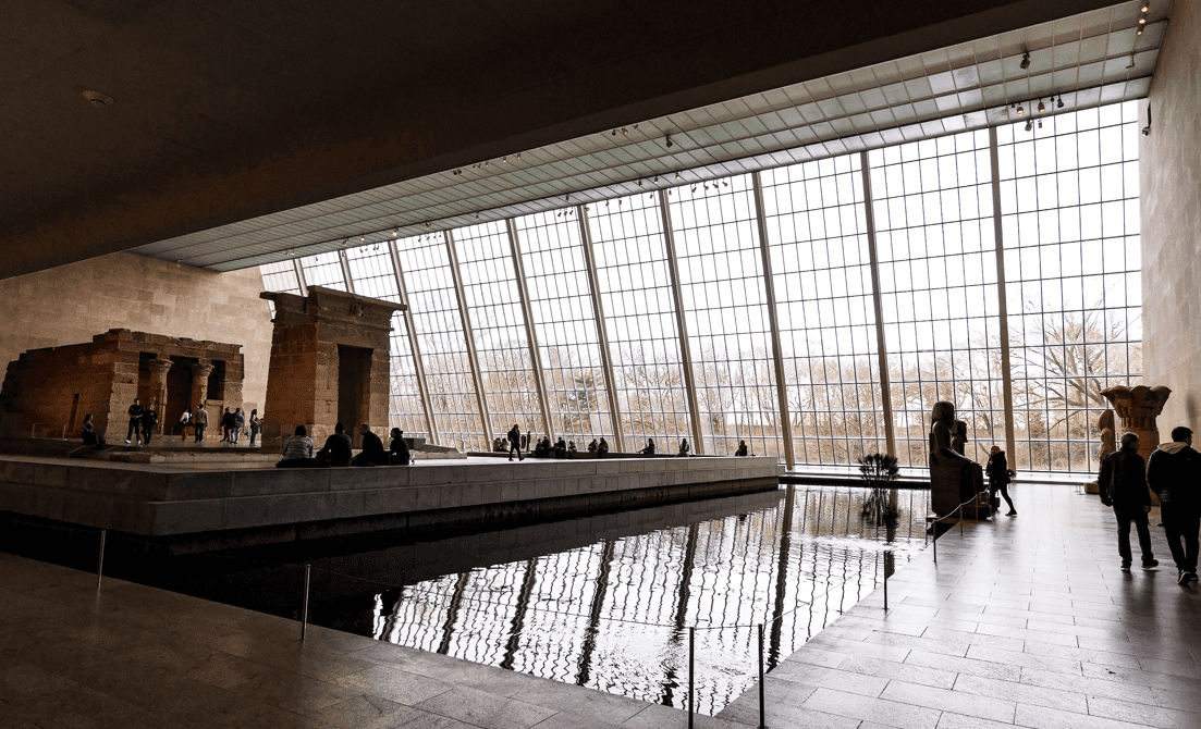 Image of the Temple of Dendur, at the Metropolitan Museum of Art